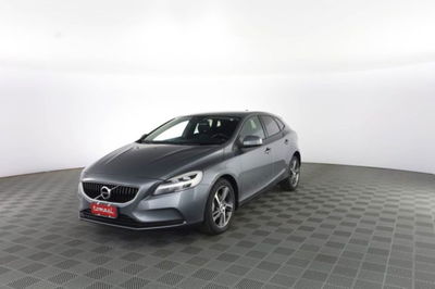 Volvo V40 D2 Momentum  usata