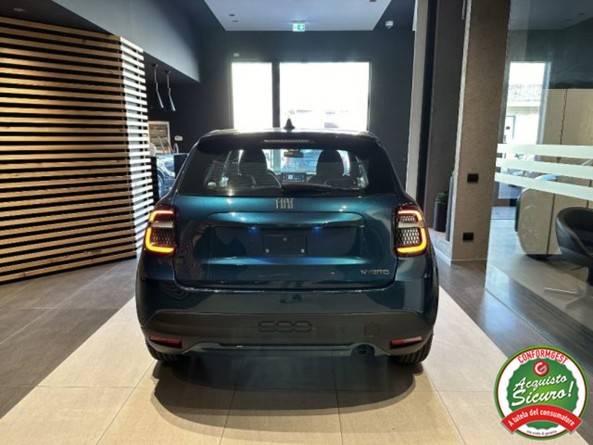 Fiat 600 1.2 hybrid 110cv auto (10)