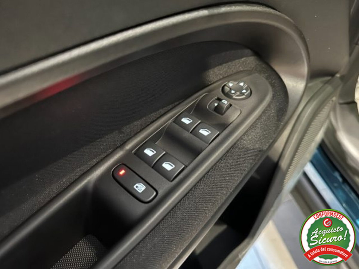 Fiat 600 1.2 hybrid 110cv auto (19)