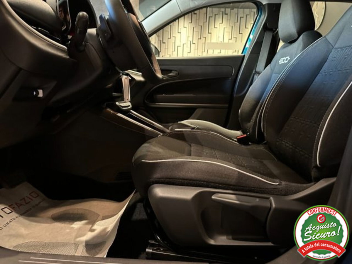 Fiat 600 1.2 hybrid 110cv auto (20)