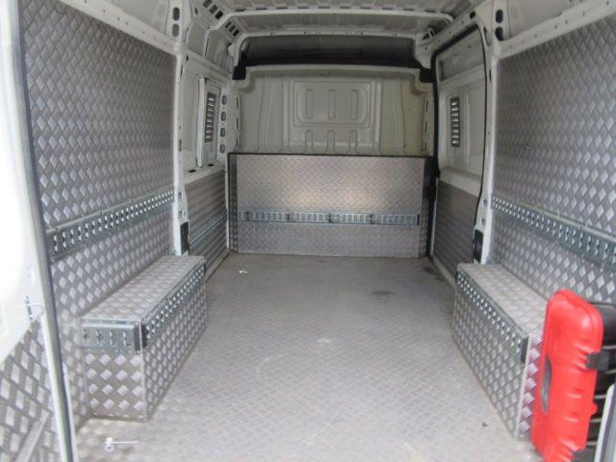 Citroen Jumper Furgone 30 BlueHDi 130 PC-TM Furgone (12)
