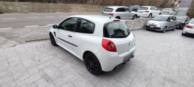Renault Clio 2.0 16V 203CV 3 porte RS Light (9)