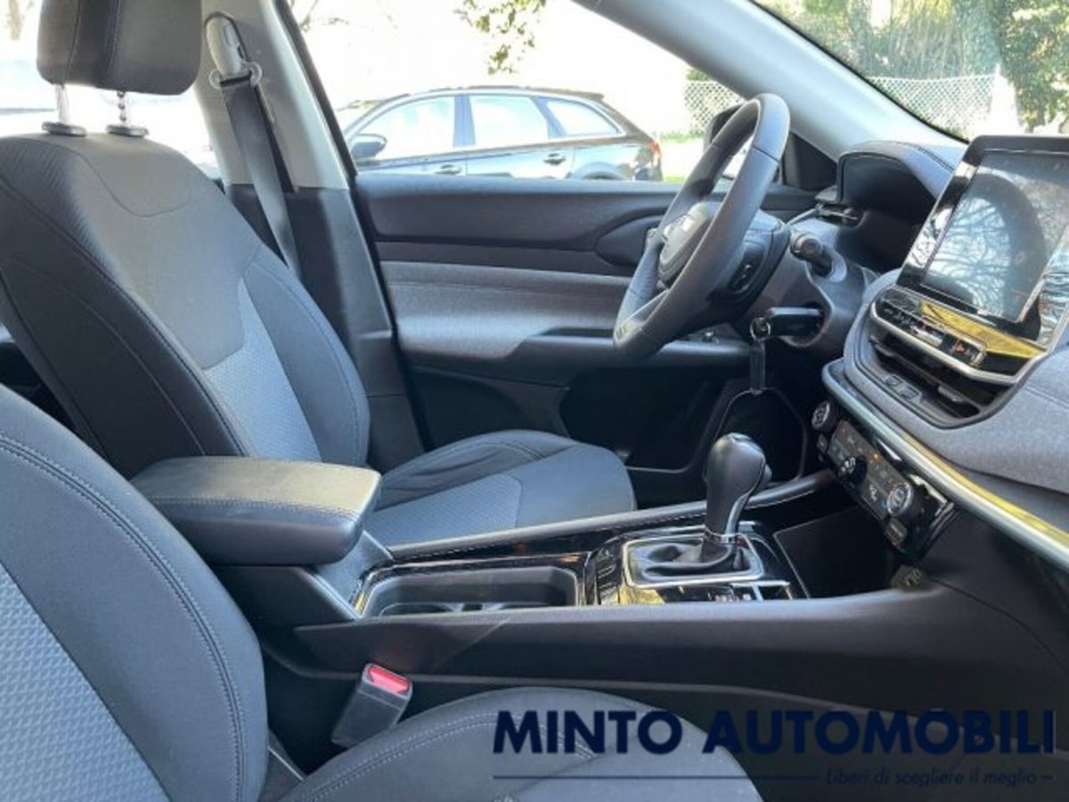 Jeep Compass 1.5 Turbo T4 130CV MHEV 2WD Limited (11)
