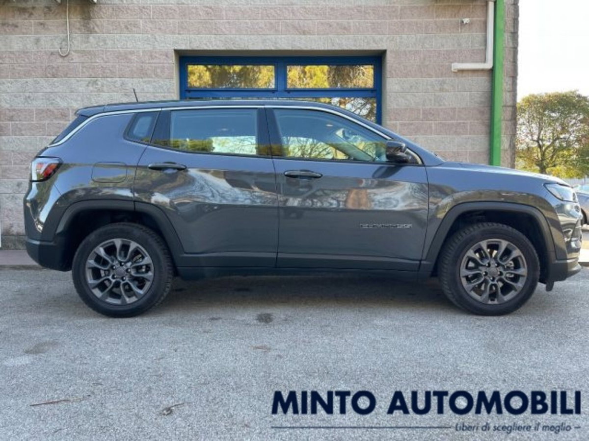 Jeep Compass 1.5 Turbo T4 130CV MHEV 2WD Limited (2)