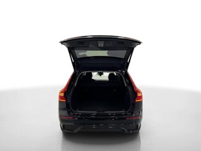 Volvo XC60 B4 (d) automatico Plus Dark N1 (19)
