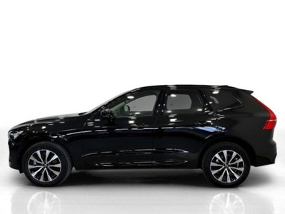 Volvo XC60 B4 (d) automatico Plus Dark N1 (3)