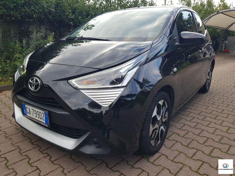 Toyota Aygo 1.0 VVT-i 72 CV 5 porte x-fun
