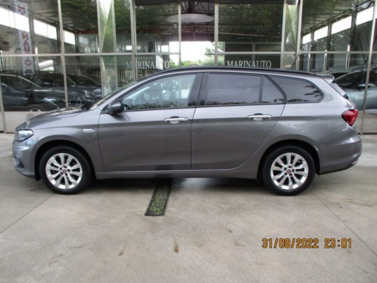 Fiat Tipo Station Wagon Tipo 1.6 Mjt S&S DCT SW Lounge (5)