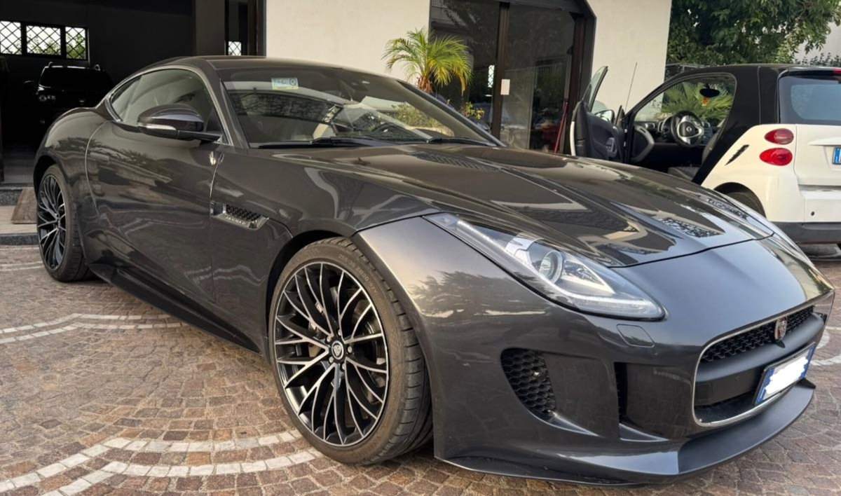 Jaguar F-Type Coupé 3.0 V6 aut. Coupé R-Dynamic