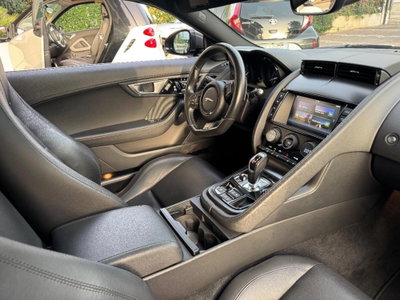 Jaguar F-Type Coupé 3.0 V6 aut. Coupé (4)