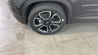 Jeep Avenger 1.2 turbo Summit fwd 100cv (11)
