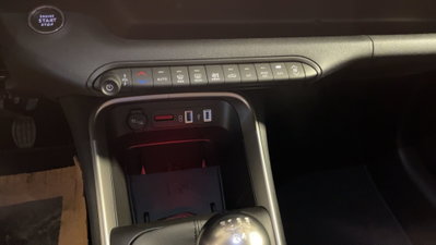 Jeep Avenger 1.2 turbo Summit fwd 100cv (9)