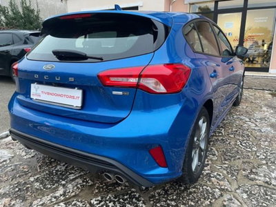 Ford Focus 1.0 EcoBoost Hybrid 125 CV Power. 5p. ST-Line Style (17)