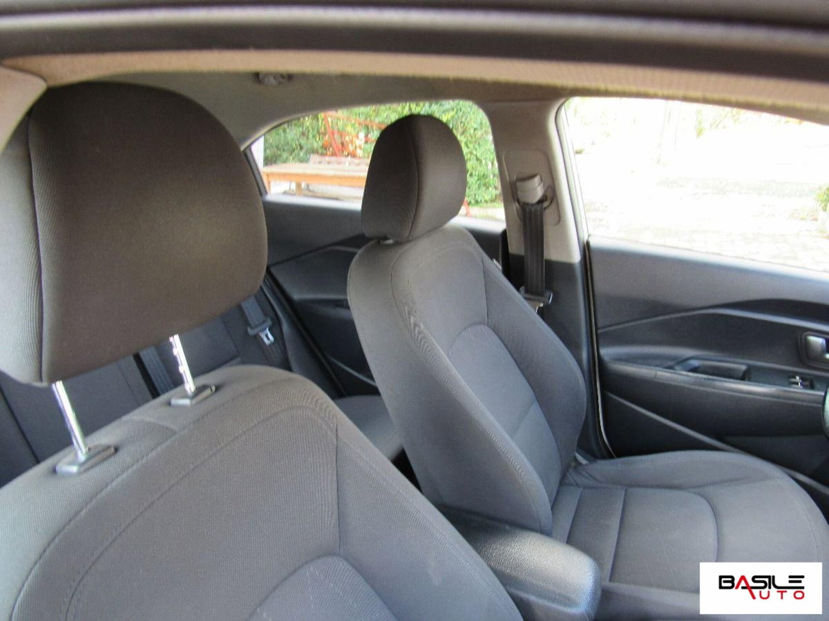 Kia Rio 1.1 CRDi 5p. Active (8)