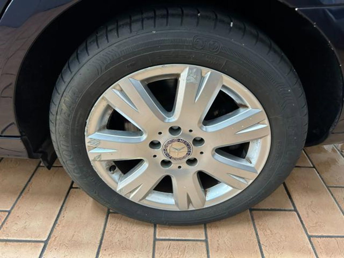 Mercedes-Benz Classe C 220 CDI BlueEFFICIENCY Executive (7)
