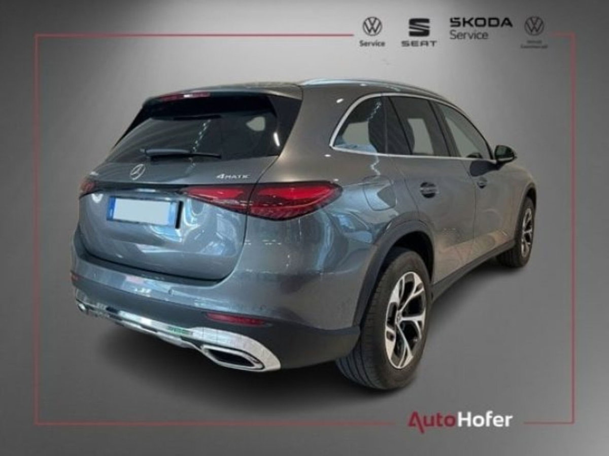 Mercedes-Benz GLC SUV 220 d AMG Line Advanced Plus 4matic auto (3)