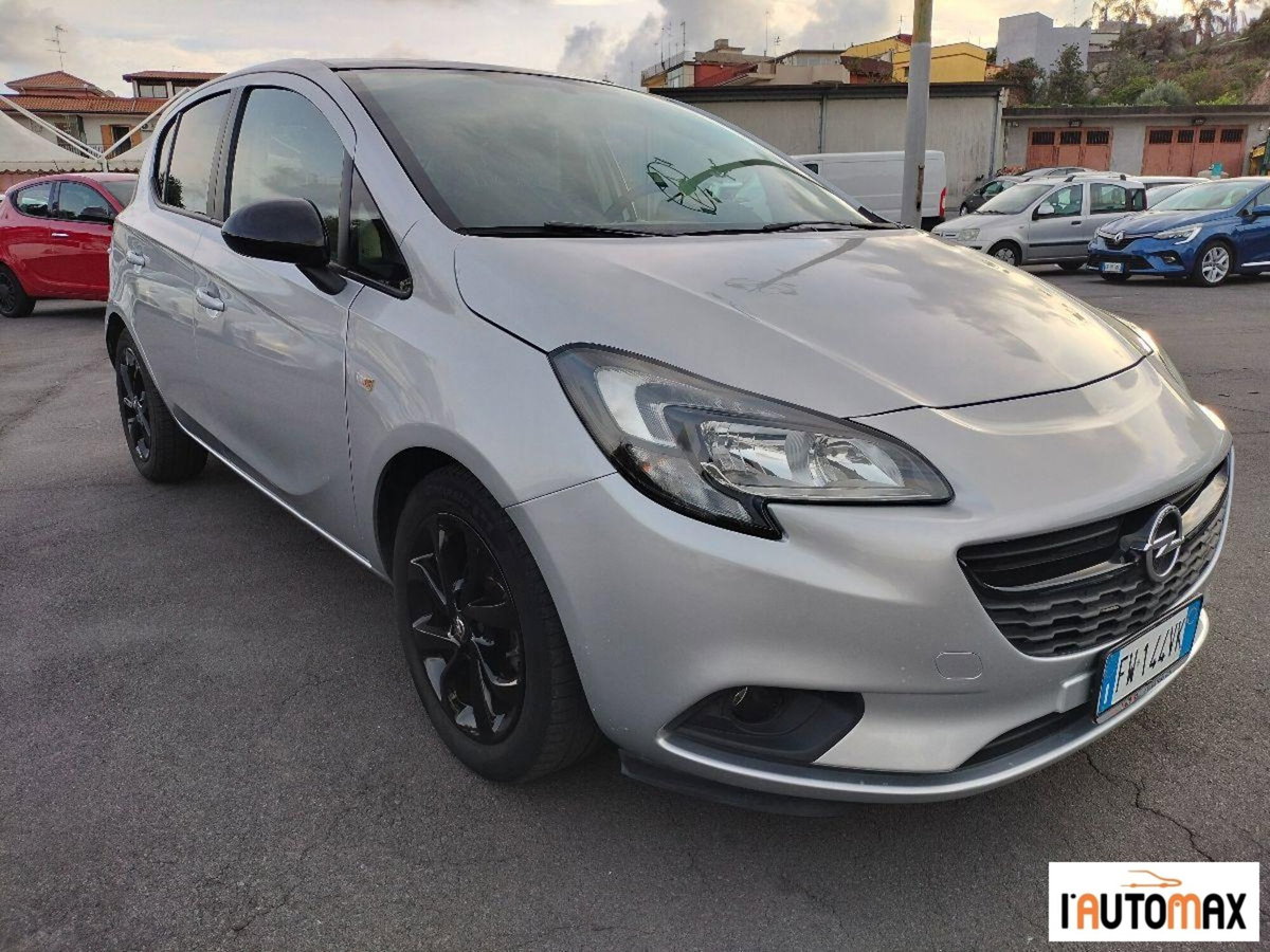 Opel Corsa 1.2 5 porte 120 Anniversary (3)