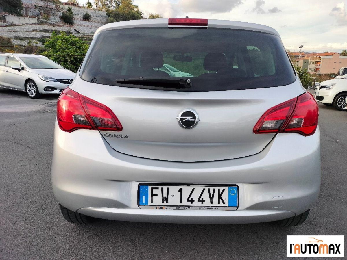 Opel Corsa 1.2 5 porte 120 Anniversary (5)