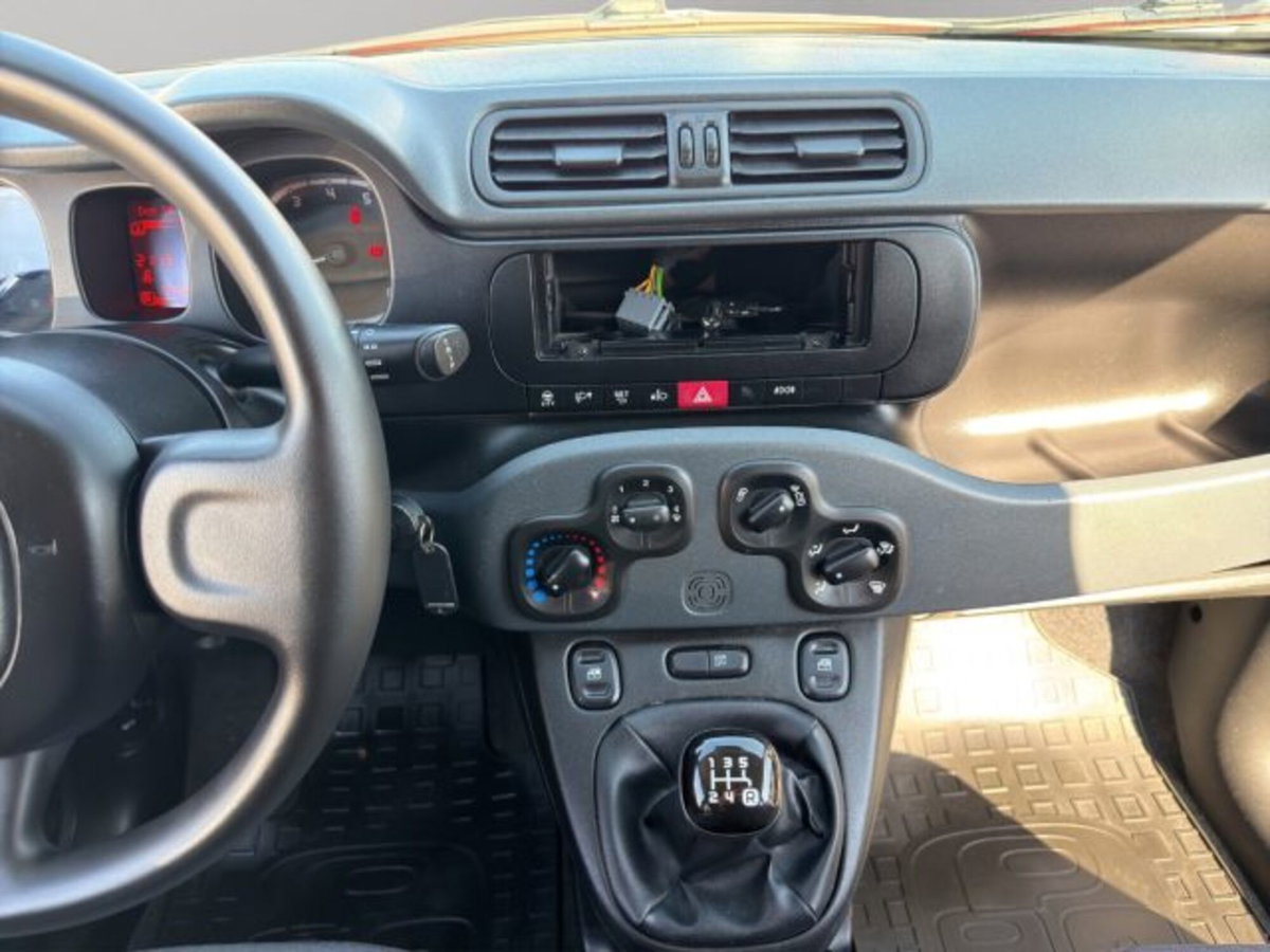 Fiat Panda 1.2 (12)