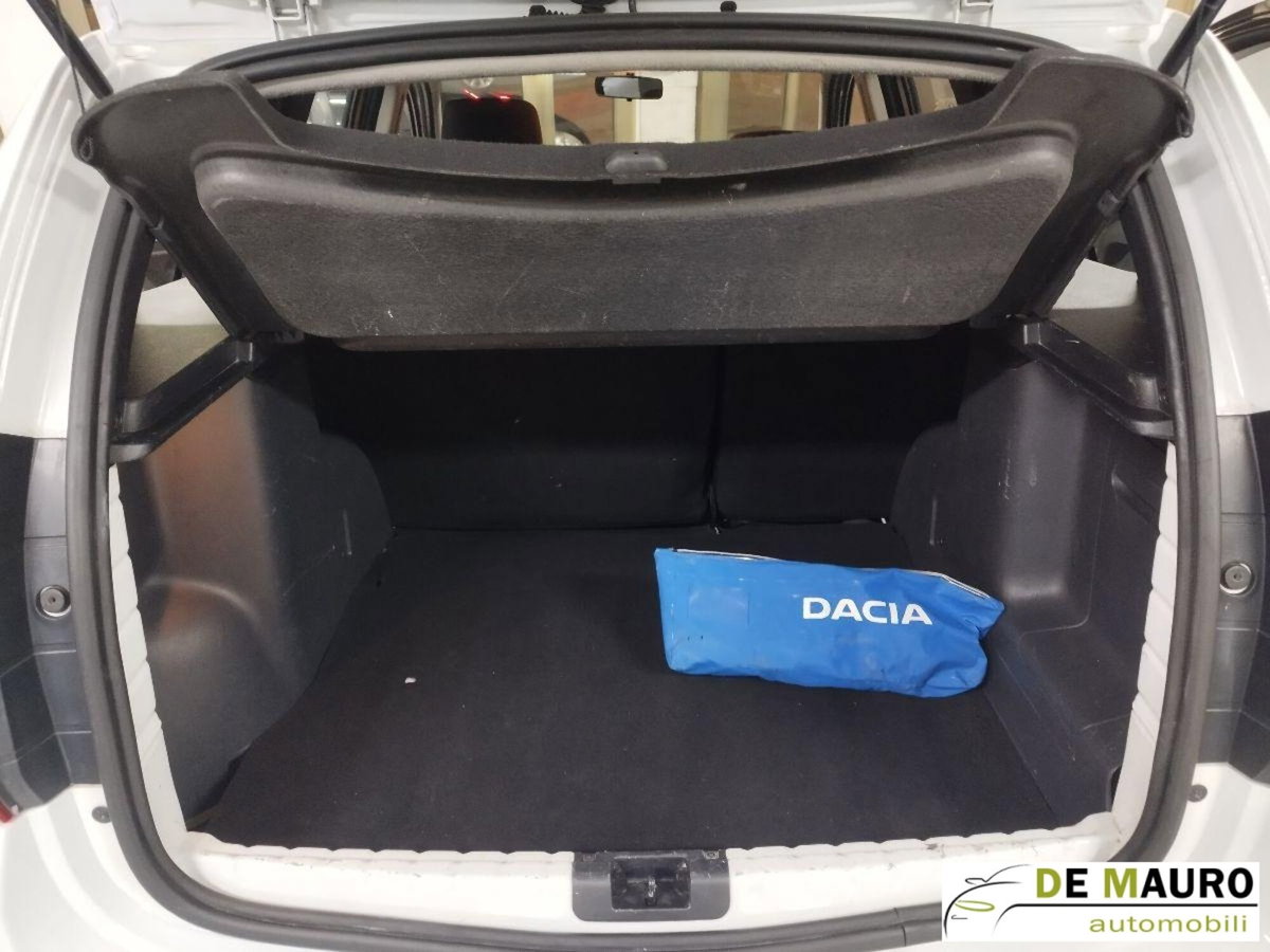 Dacia Duster 1.5 dCi 110CV Start&Stop 4x2 Ambiance (12)
