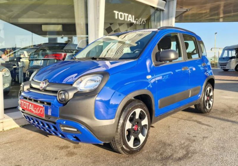 Fiat Panda Cross 1.0 firefly hybrid Cross s&s 70cv 5p.ti