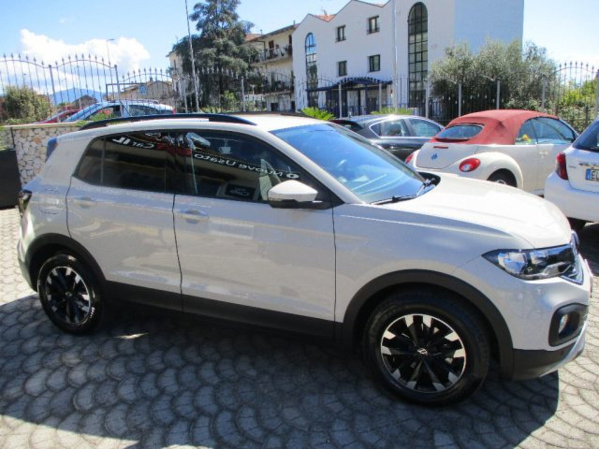 Volkswagen T-Cross 1.0 TSI 110 CV DSG Style (2)