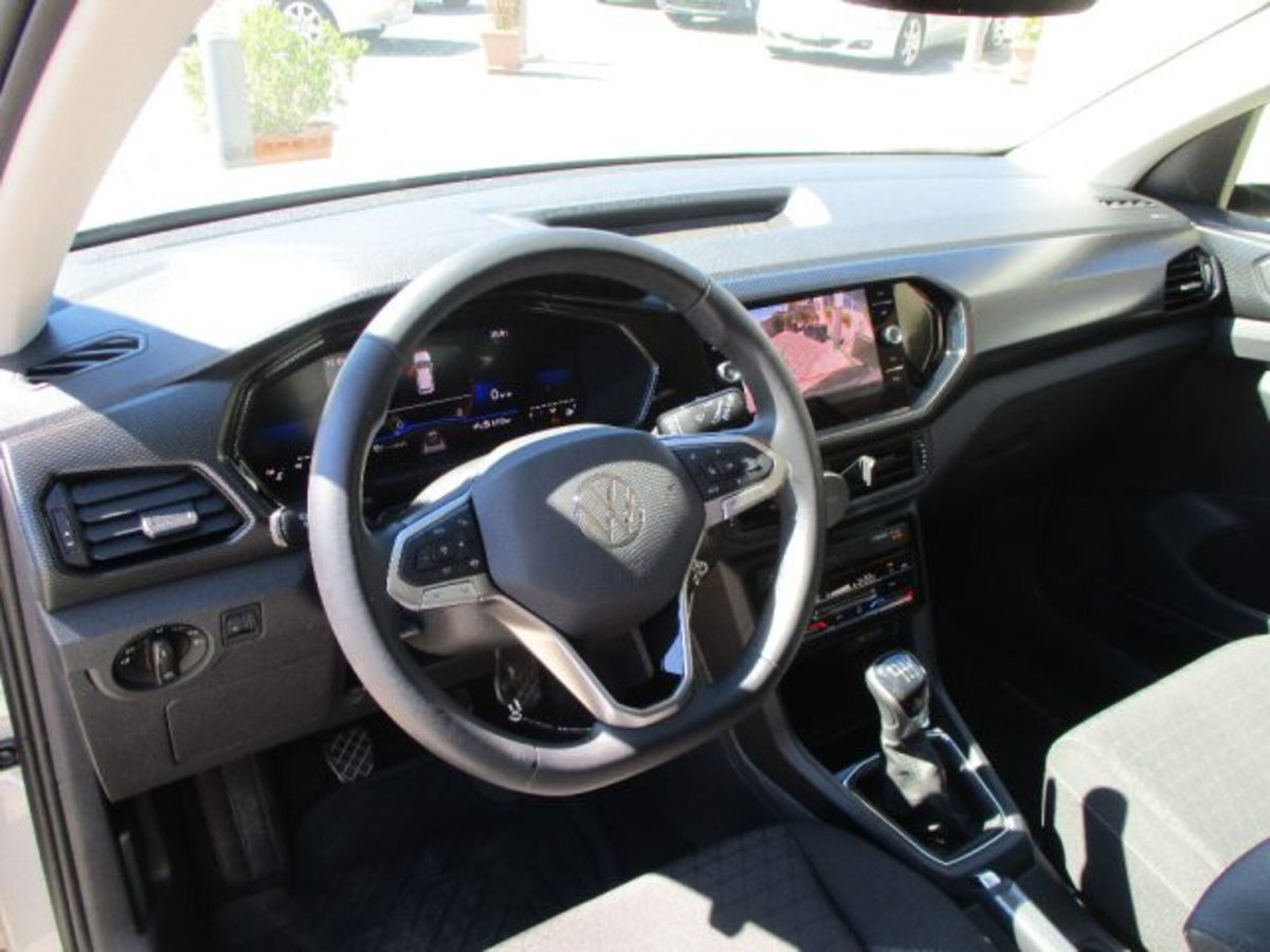 Volkswagen T-Cross 1.0 TSI 110 CV DSG Style (9)