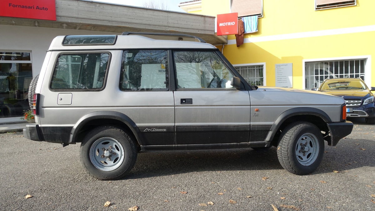 Land Rover Discovery 2.5 Tdi 3 porte (8)
