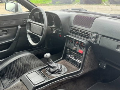 Porsche 924 Coupé 2.0 Turbo (12)