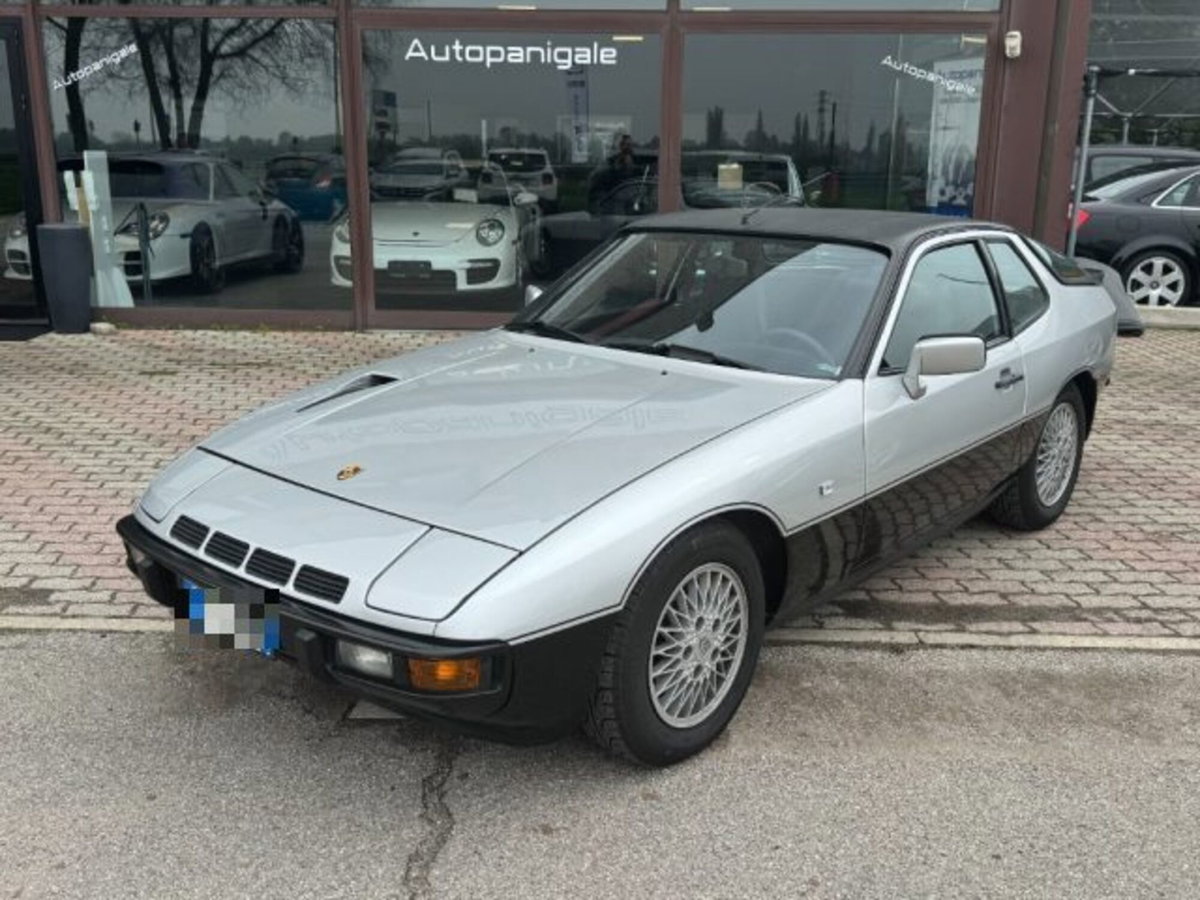 Porsche 924 Coupé 2.0 Turbo (2)