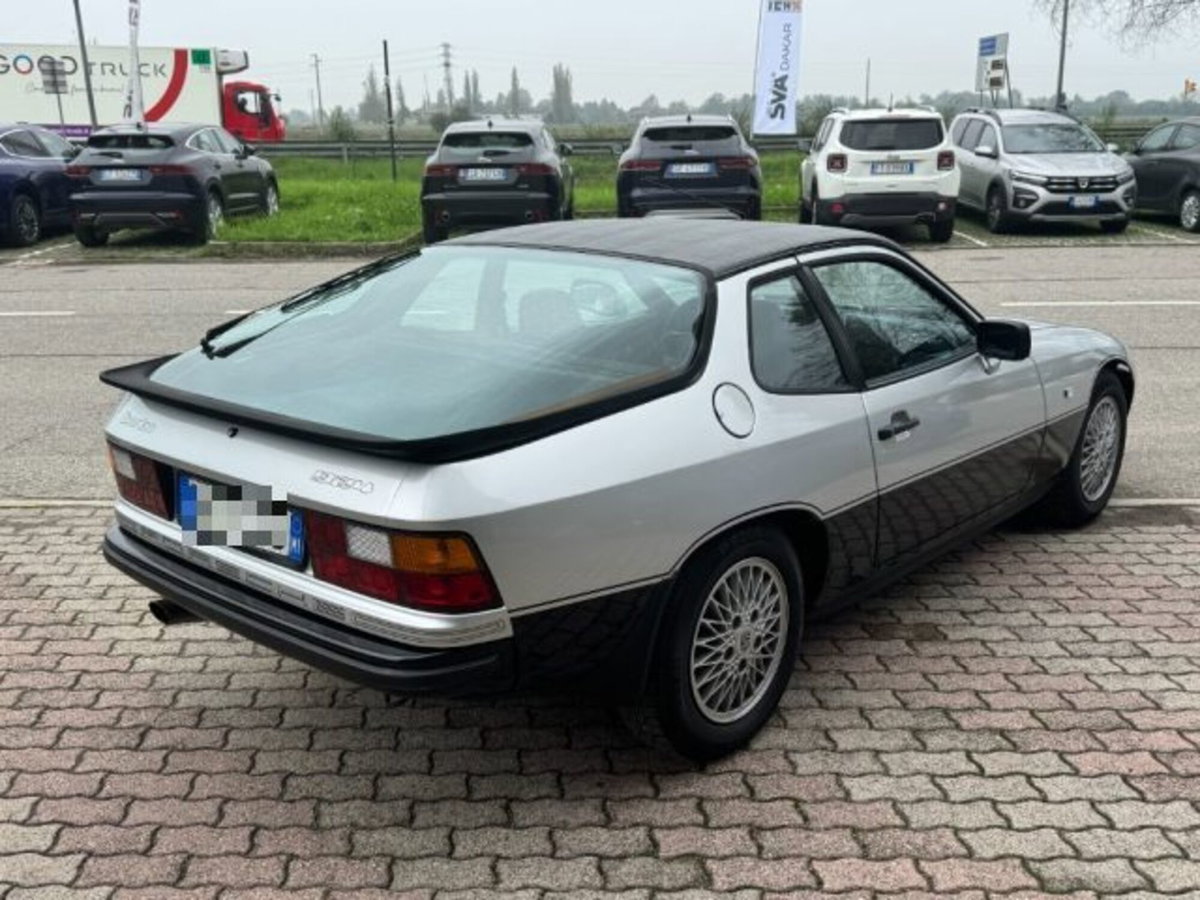 Porsche 924 Coupé 2.0 Turbo (5)