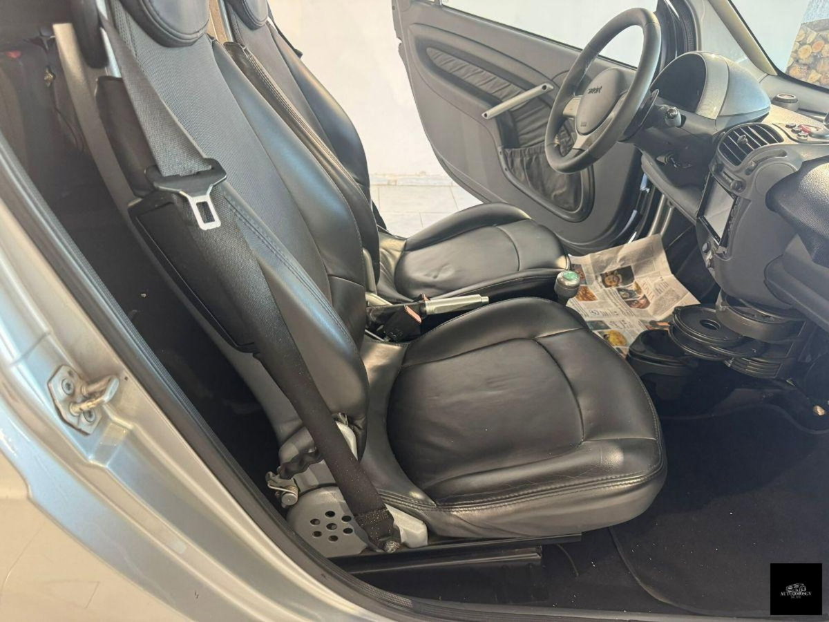 smart Fortwo 700 coupé Brabus (55 kW) (15)