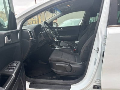 Kia Sportage 1.7 CRDI 2WD Business Class (6)