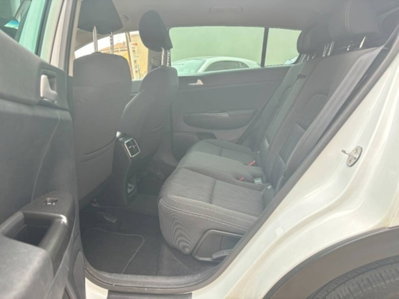 Kia Sportage 1.7 CRDI 2WD Business Class (7)
