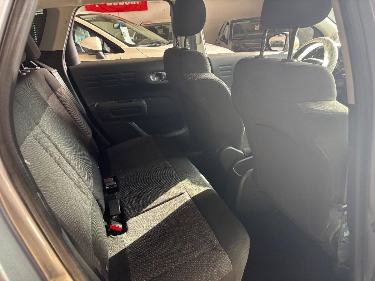 Citroen C3 Aircross PureTech 110 S&S Shine (10)