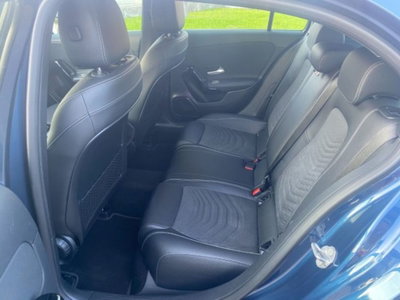 Mercedes-Benz Classe A 180 d Automatic Sport (11)