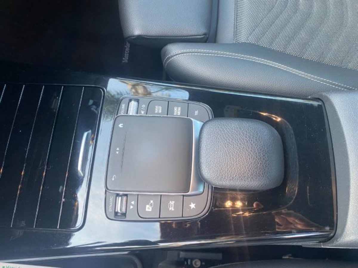 Mercedes-Benz Classe A Sedan 180 d Automatic 4p. Sport (17)