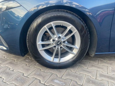 Mercedes-Benz Classe A 180 d Automatic Sport (18)