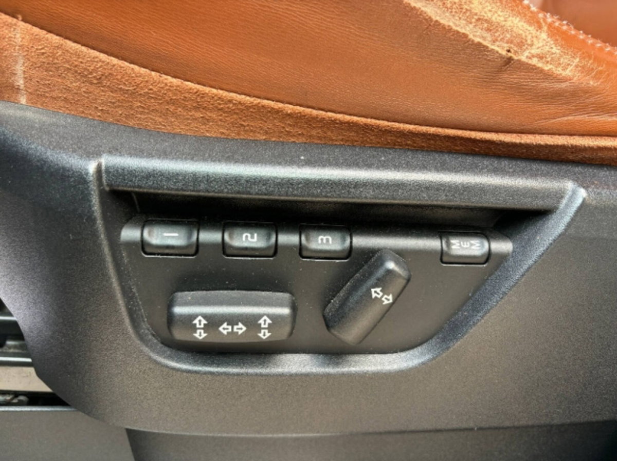 Land Rover Range Rover Sport 2.7 TDV6 HSE (12)