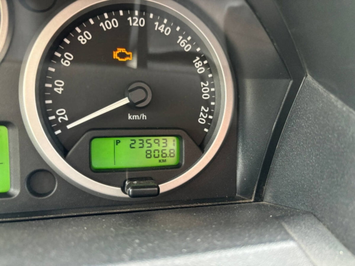 Land Rover Range Rover Sport 2.7 TDV6 HSE (14)