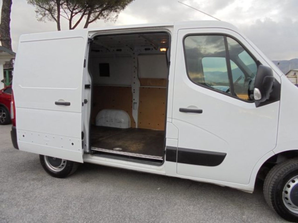 Opel Movano Furgone 35 2.3 CDTI 110CV PC-TM FWD Furgone (14)