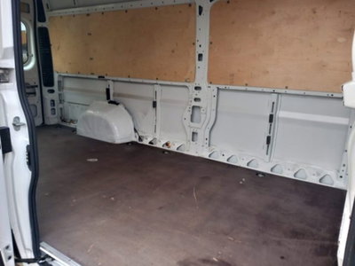 Peugeot Boxer Furgone 335 2.2 BlueHDi 165 S&S PLM-TM-DC Furgone (9)