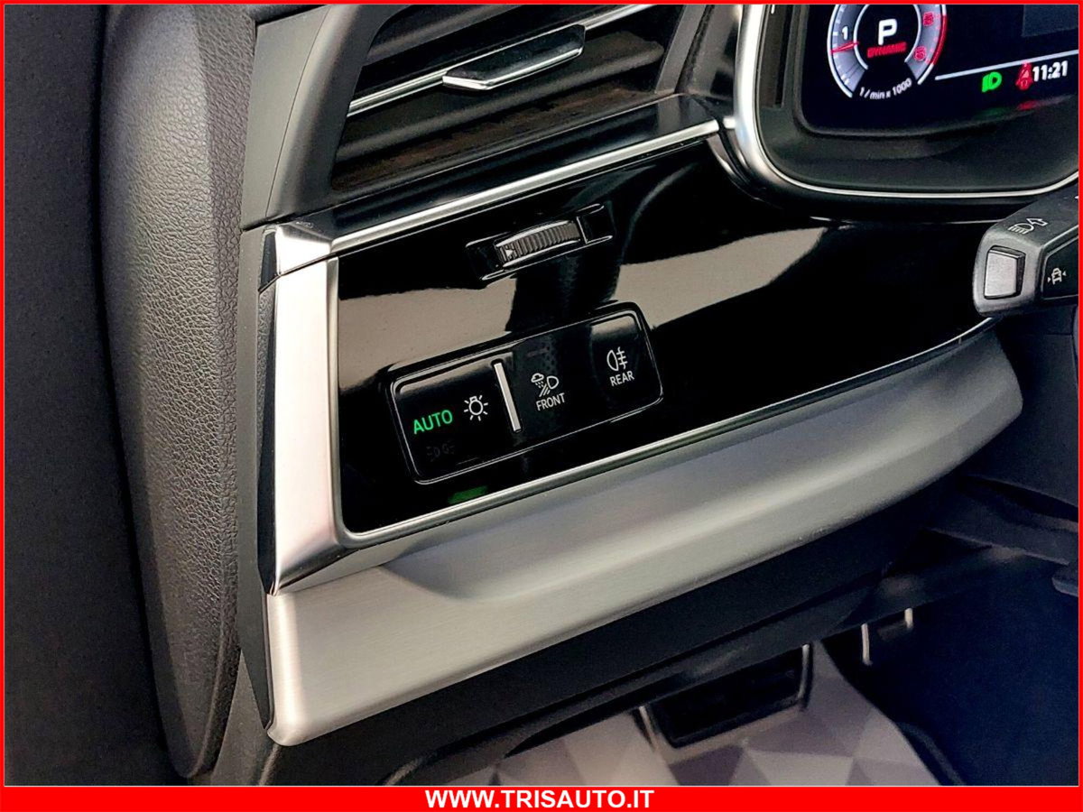 Audi Q8 Q8 50 TDI 286 CV quattro tiptronic Sport (17)