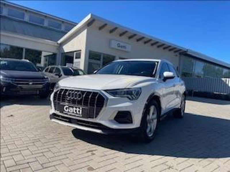 Audi Q3 35 TDI quattro S tronic Business