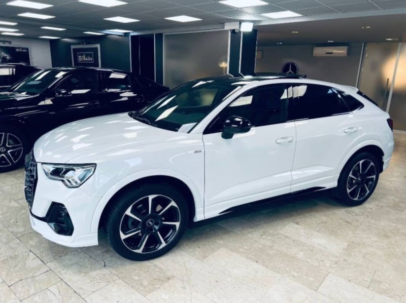 Audi Q3 Sportback Sportback 35 2.0 tdi s-tronic