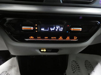 Suzuki Swift 1.2h Top 4wd allgrip (12)