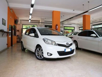 Toyota Yaris 1.D-4D 5 porte Lounge  usata