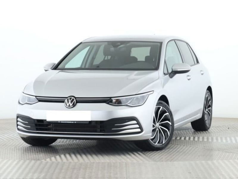Volkswagen Golf Variant 1.5 eTSI 150 CV EVO ACT DSG R-Line