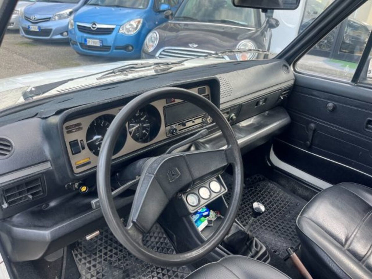 Volkswagen Golf Cabrio 1100 GL (6)