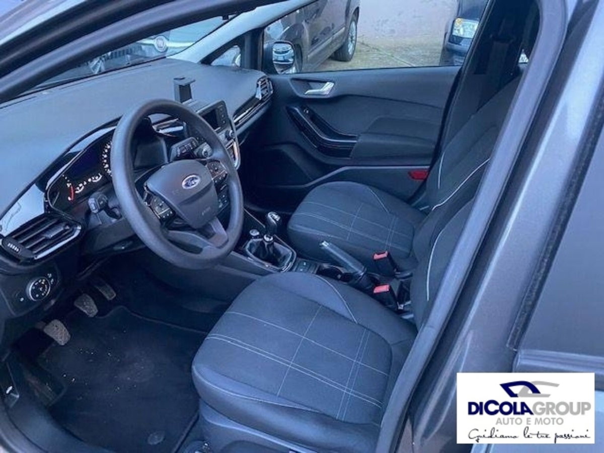 Ford Fiesta 1.5 TDCi 75CV 5 porte (10)